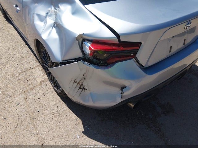 Toyota 86 2017 JF1ZNAA17H8706889 Image 6