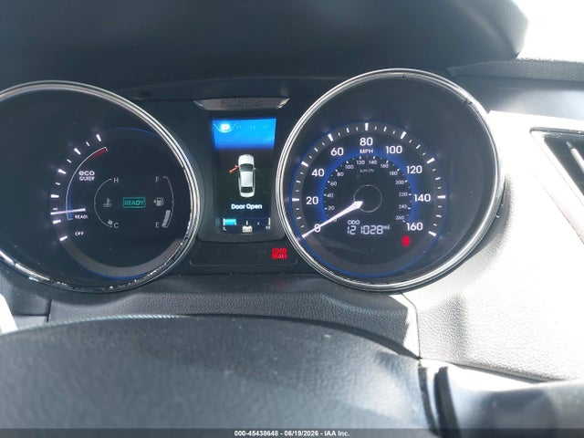 Hyundai SONATA HYBRID 2015 KMHEC4A45FA138671 Image 7
