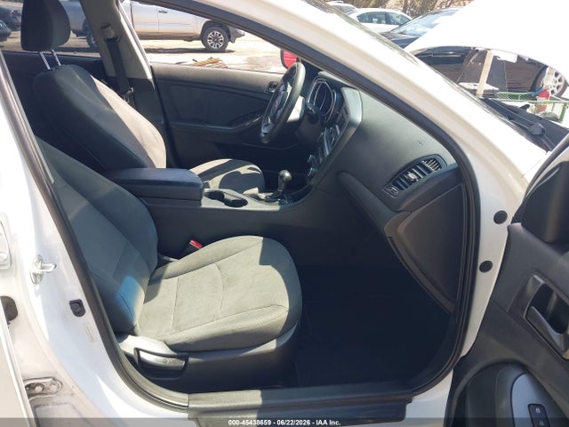 KIA Optima Lx 2015 5XXGM4A79FG506066 Image 5
