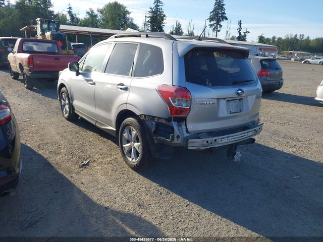 Subaru Forester 2.5i Touring 2014 JF2SJAMC7EH407694 Image 3