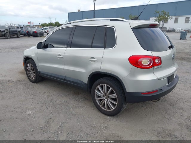 Продажа на аукционе авто 2009 Volkswagen Tiguan S/se/sel, vin: WVGAV75N39W514773, номер лота: 45438700