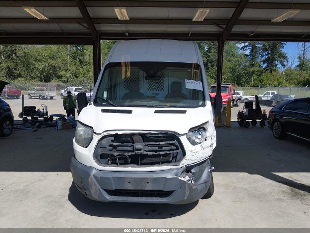 45438713 :رقم المزاد ، 1FTSW2XG6FKA53384 vin ، 2015 Ford Transit-350 مزاد بيع