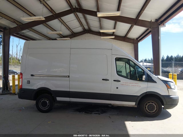 45438713 :رقم المزاد ، 1FTSW2XG6FKA53384 vin ، 2015 Ford Transit-350 مزاد بيع