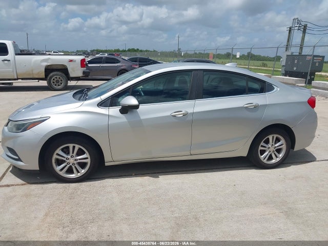 1G1BE5SM0H7232309 Chevrolet Cruze Lt Auto