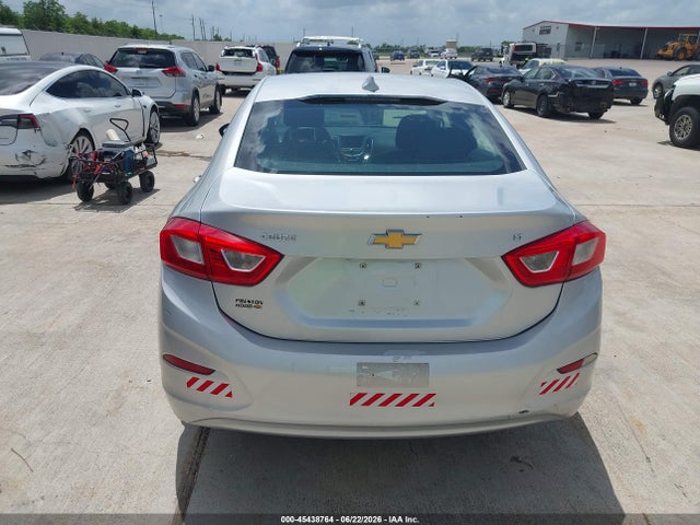 1G1BE5SM0H7232309 Chevrolet Cruze Lt Auto