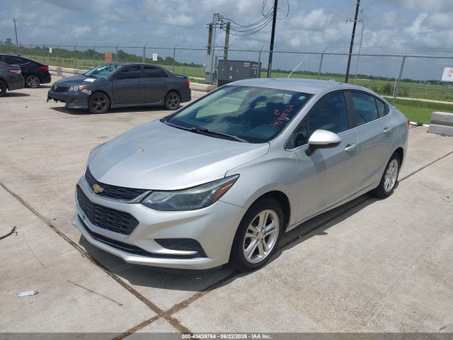 1G1BE5SM0H7232309 Chevrolet Cruze Lt Auto