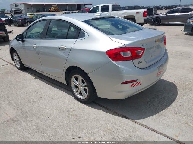 1G1BE5SM0H7232309 Chevrolet Cruze Lt Auto