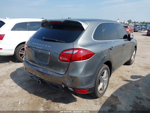 2014 Porsche Cayenne Platinum Edition მანქანა იყიდება აუქციონზე, vin: WP1AA2A27ELA95271, აუქციონის ნომერი: 45438765