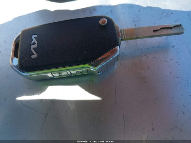 KNDJ23AU6R7899971 KIA SOUL LX