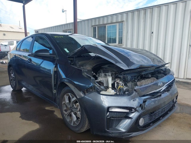 KIA Forte Lxs 2020 3KPF24AD5LE207797 главное изображение