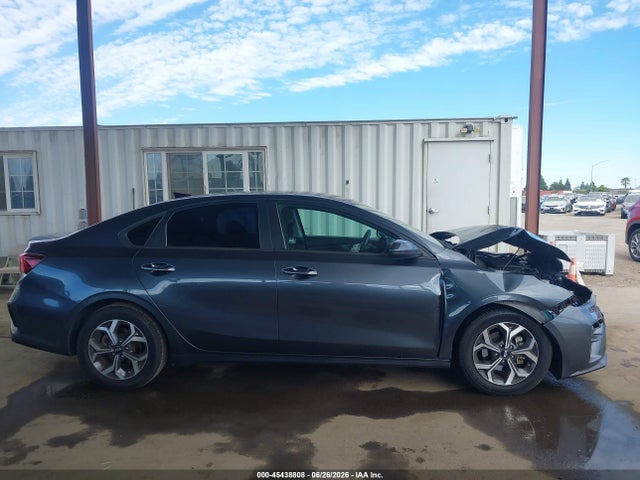 45438808 :رقم المزاد ، 3KPF24AD5LE207797 vin ، 2020 Kia Forte Lxs مزاد بيع