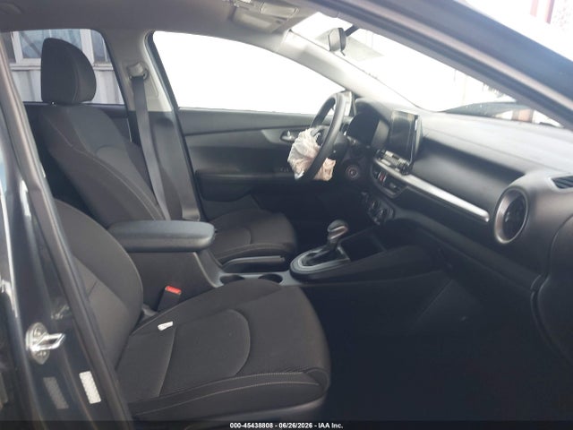 2020 Kia Forte Lxs მანქანა იყიდება აუქციონზე, vin: 3KPF24AD5LE207797, აუქციონის ნომერი: 45438808