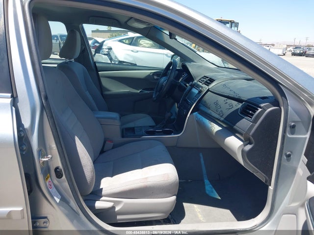 45438813 :رقم المزاد ، 4T1BD1FK1GU199196 vin ، 2016 Toyota Camry Hybrid Le مزاد بيع
