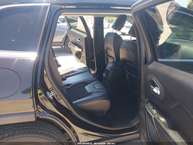 2020 Jeep Cherokee Latitude Plus 4x4 მანქანა იყიდება აუქციონზე, vin: 1C4PJMLB5LD626222, აუქციონის ნომერი: 45438815