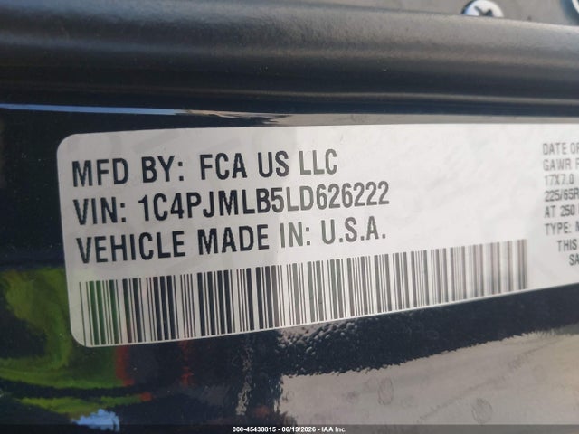 45438815 :رقم المزاد ، 1C4PJMLB5LD626222 vin ، 2020 Jeep Cherokee Latitude Plus 4x4 مزاد بيع