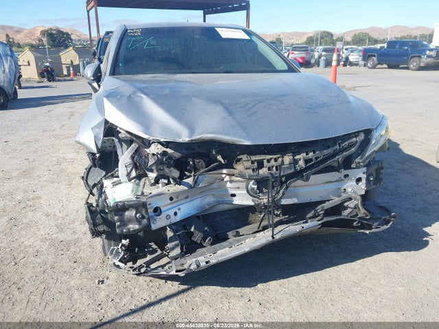 4T1B11HK3KU687452 Toyota CAMRY SE