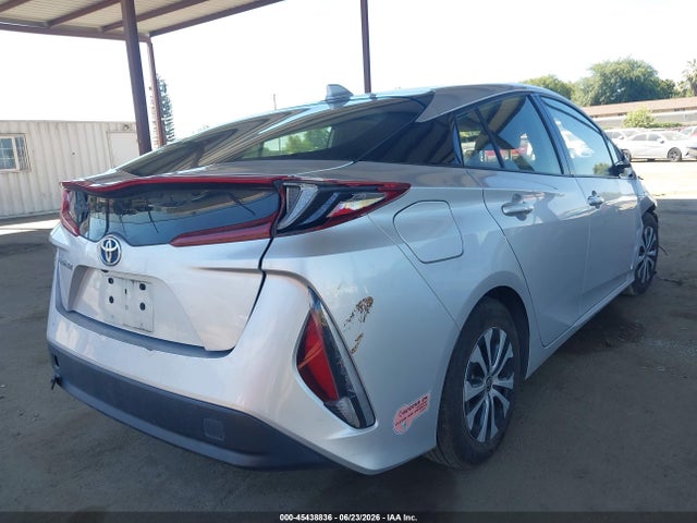 Toyota Prius Prime Le 2020 JTDKARFP0L3136811 Image 4