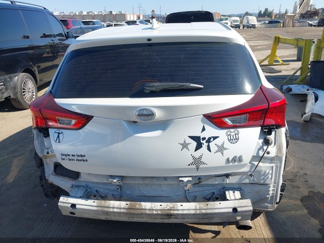 Scion IM 2016 JTNKARJE8GJ512075 Image 17