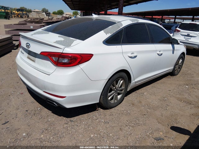 Hyundai SONATA SE 2016 5NPE24AF0GH373630 Image 4