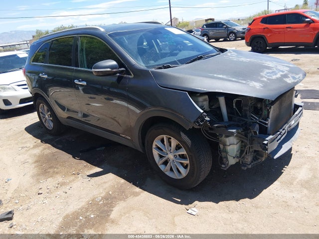 2017 5XYPGDA52HG331342 main image