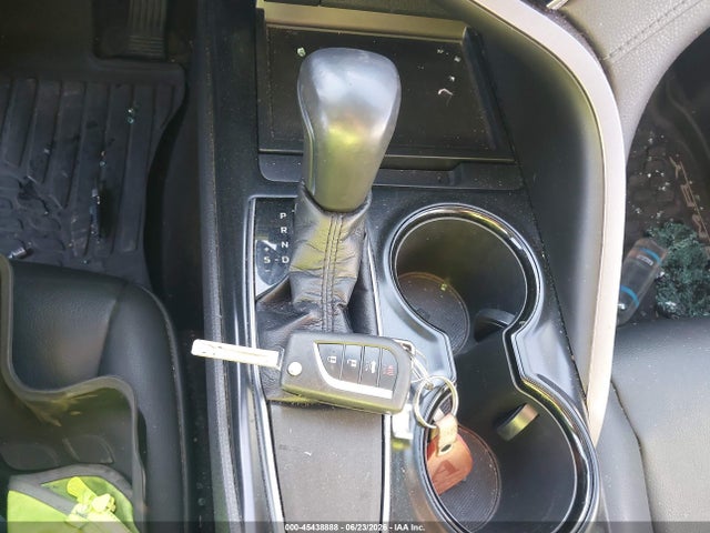 4T1B11HK0KU843995 Toyota CAMRY SE