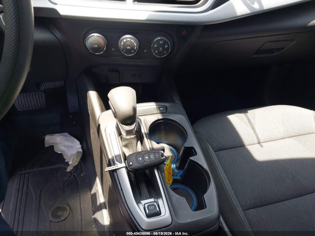 KL77LFEP9TC066741 Chevrolet Trax Fwd Ls