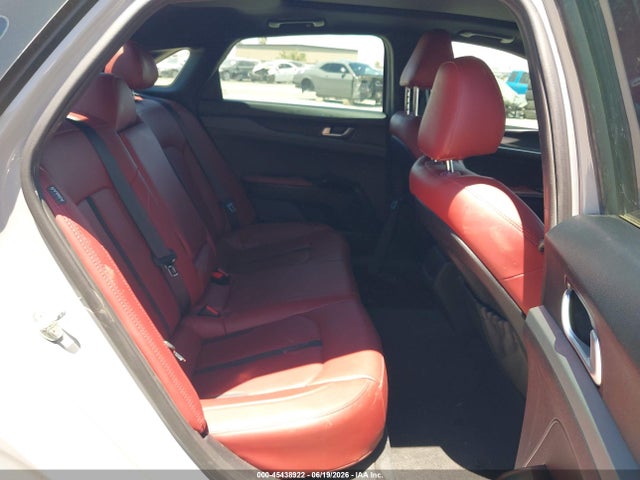 5XXG64J23NG118456 KIA K5 Gt-line