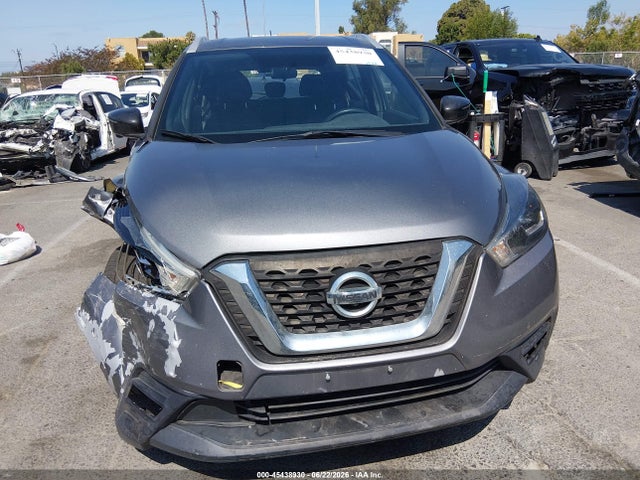 3N1CP5CU7JL546502 Nissan KICKS SR