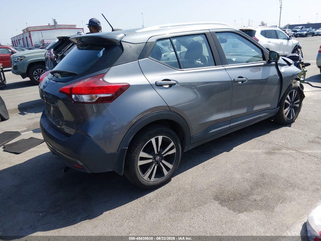 3N1CP5CU7JL546502 Nissan KICKS SR