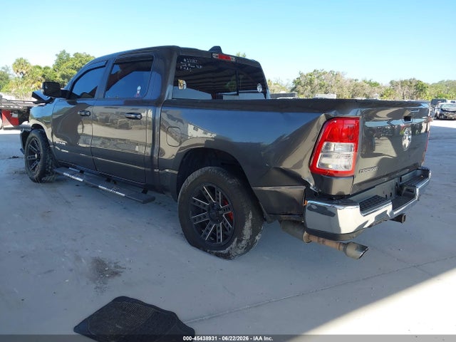 45438931 :رقم المزاد ، 1C6RREFT1NN189948 vin ، 2022 Ram 1500 Big Horn  4x2 5'7 Box مزاد بيع