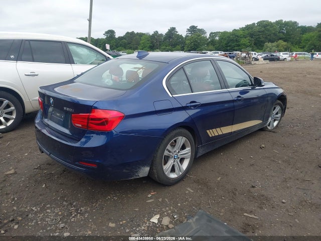 Продаж на аукціоні авто 2018 Bmw 330i Xdrive, vin: WBA8D9C55JA615333, номер лоту: 45438950