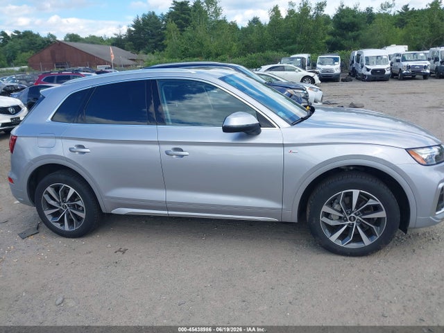 Продаж на аукціоні авто 2022 Audi Q5 Premium Plus 45 Tfsi S Line Quattro S Tronic, vin: WA1EAAFY0N2115385, номер лоту: 45438986