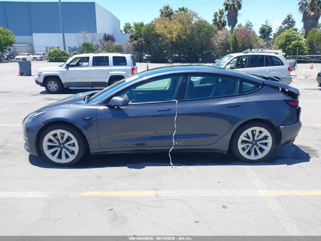 Tesla Model 3 Rear-wheel Drive 2022 5YJ3E1EA9NF295145 Image 15