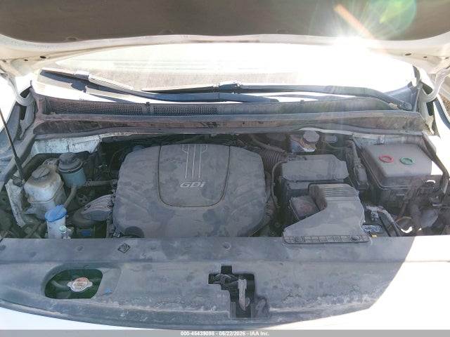 KIA SEDONA LX 2016 KNDMB5C19G6203764 Image 10