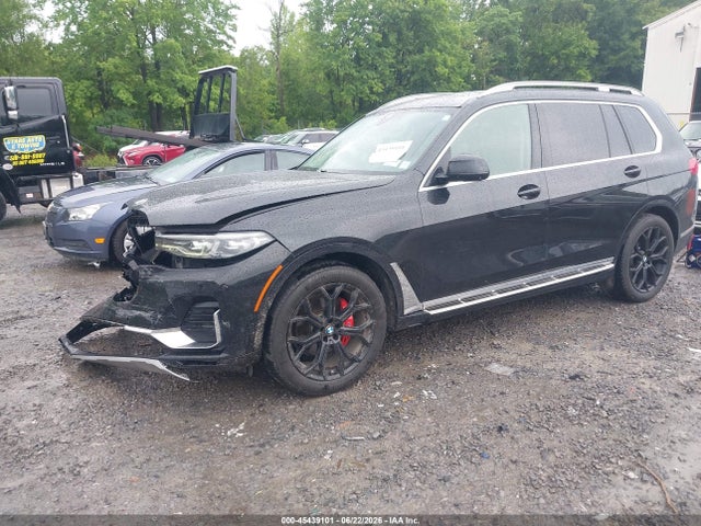 Продажа на аукционе авто 2021 Bmw X7 Xdrive40i, vin: 5UXCW2C07M9F32352, номер лота: 45439101
