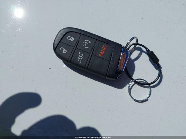 Продажа на аукционе авто 2026 Jeep Compass Limited, vin: 3C4NJDCN3TT247182, номер лота: 45439119
