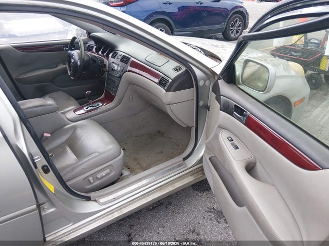 Auction sale of the 2004 Lexus Es 330, vin: JTHBA30G645015758, lot number: 45439126