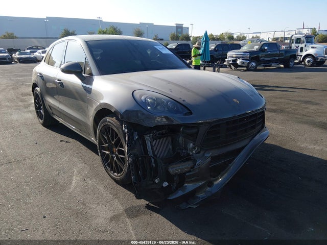 WP1AG2A59JLB63590 Porsche Macan Gts