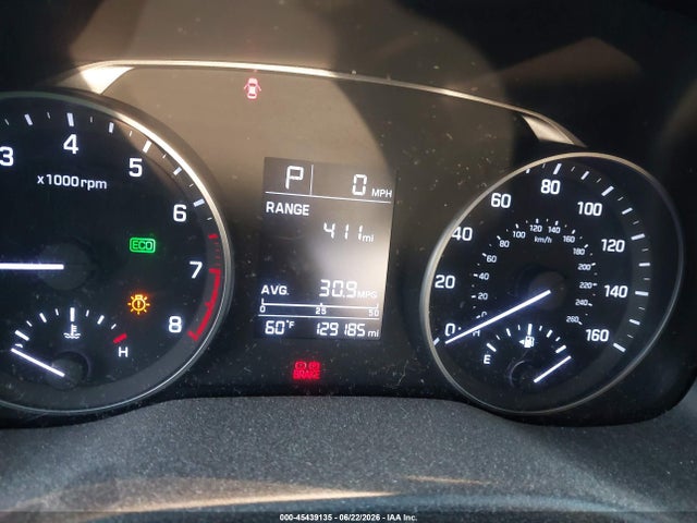 5NPD74LF8JH317081 Hyundai ELANTRA SE