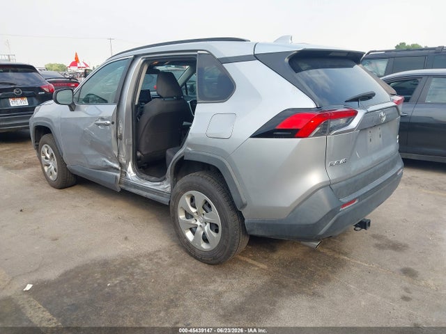Toyota RAV4 LE 2021 2T3F1RFV9MW185522 Image 3