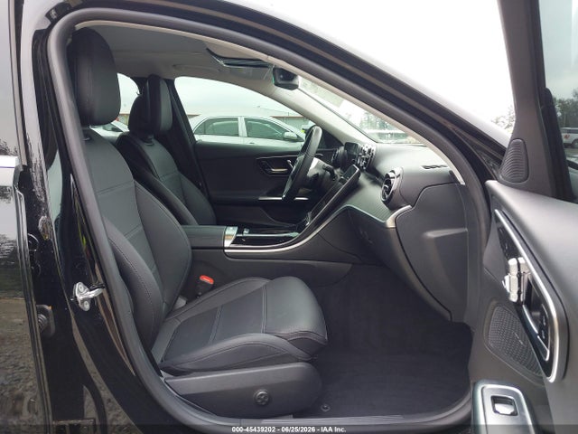 W1KAF4HBXPR122330 Mercedes-Benz C 300 4matic