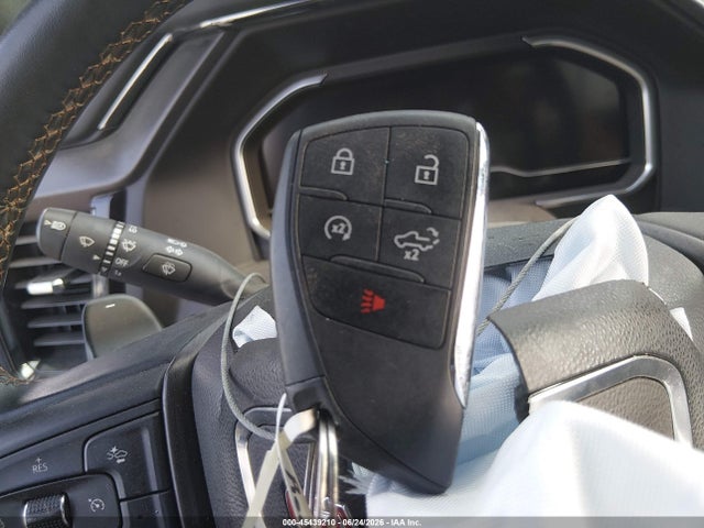 45439210 :رقم المزاد ، 1GTUUEE83PZ293836 vin ، 2023 Gmc Sierra 1500 4wd  Short Box At4 مزاد بيع