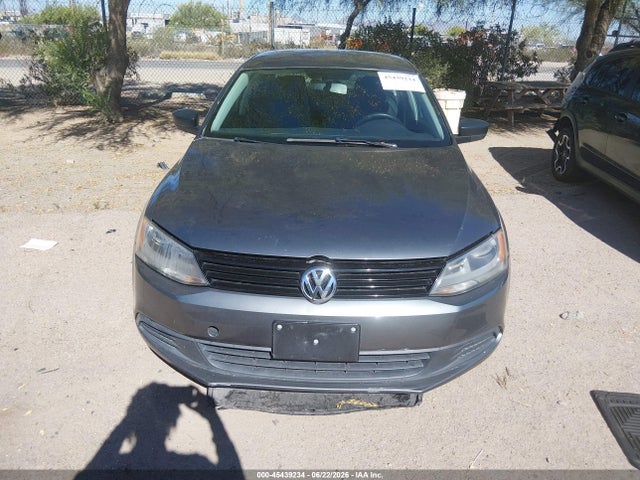 2014 Volkswagen Jetta 2.0l S მანქანა იყიდება აუქციონზე, vin: 3VW2K7AJXEM353124, აუქციონის ნომერი: 45439234