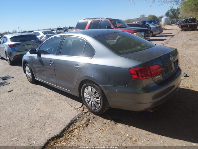 2014 Volkswagen Jetta 2.0l S მანქანა იყიდება აუქციონზე, vin: 3VW2K7AJXEM353124, აუქციონის ნომერი: 45439234
