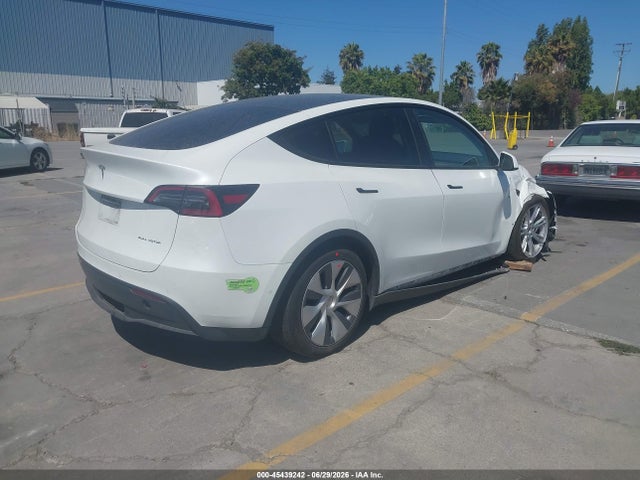 Продажа на аукционе авто 2021 Tesla Model Y Long Range Dual Motor All-wheel Drive, vin: 5YJYGDEE3MF213672, номер лота: 45439242