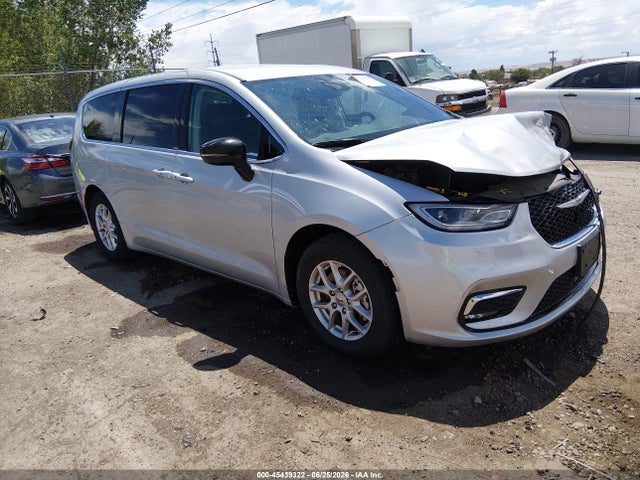 Продажа на аукционе авто 2024 Chrysler Pacifica Touring L, vin: 2C4RC1BG8RR139519, номер лота: 45439322