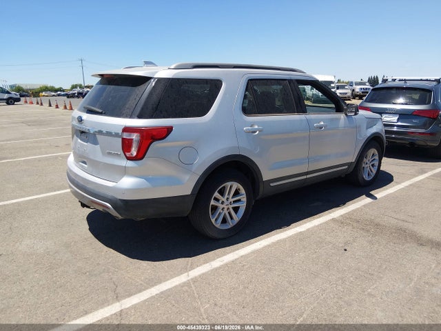 Ford EXPLORER XLT 2016 1FM5K7D8XGGC85246 Image 4
