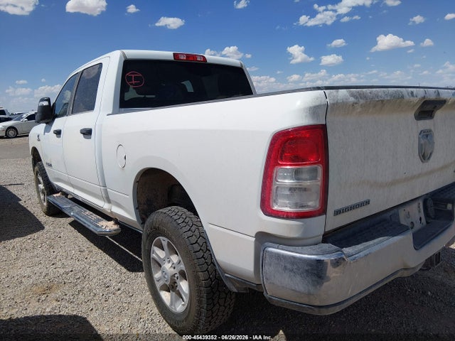 45439352 :رقم المزاد ، 3C6UR5DL7RG340772 vin ، 2024 Ram 2500 Big Horn  4x4 6'4 Box مزاد بيع