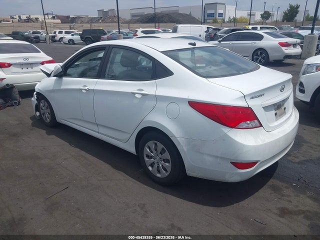 Hyundai ACCENT GLS 2015 KMHCT4AE8FU881923 Image 3