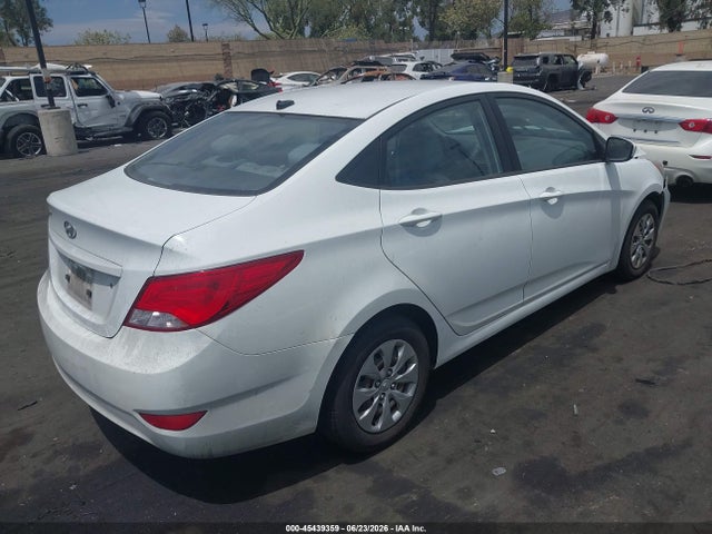 Hyundai ACCENT GLS 2015 KMHCT4AE8FU881923 Image 4